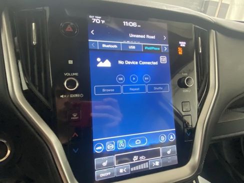 Used 2023 Subaru Outback Premium image 21