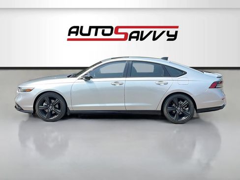 Used 2024 Honda Accord Sport image 4