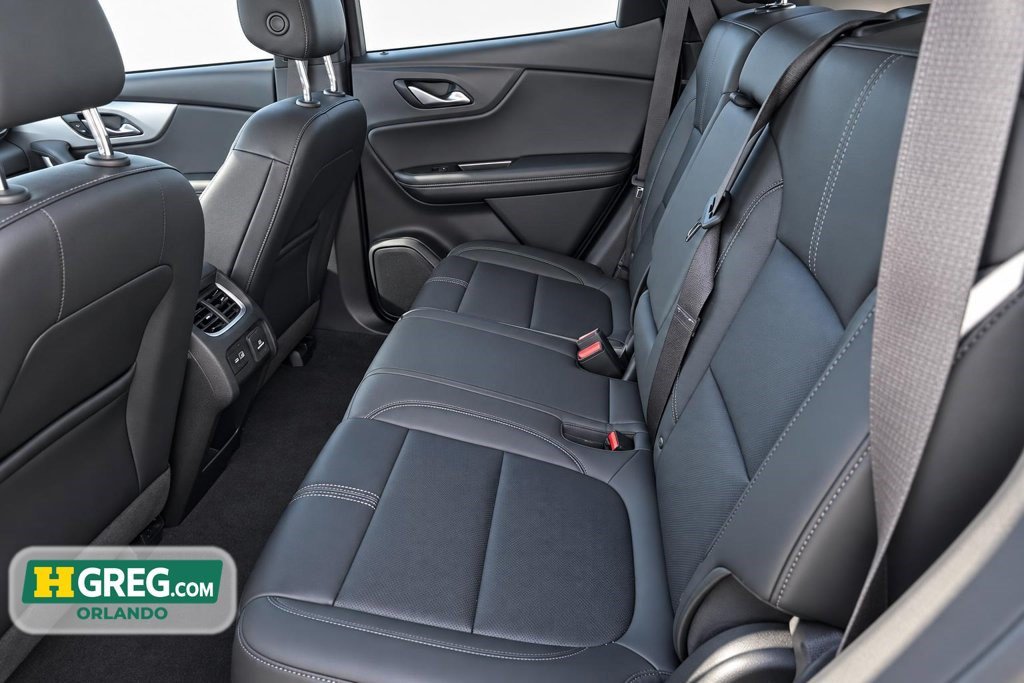 Used 2019 Chevrolet Blazer LT w/ Sun and Wheels Package FWD image 12