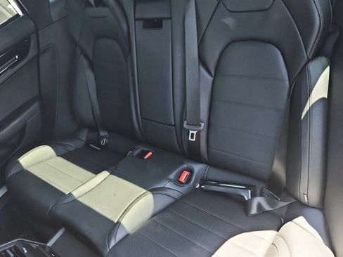 Used 2024 Porsche Panamera RWD image 8