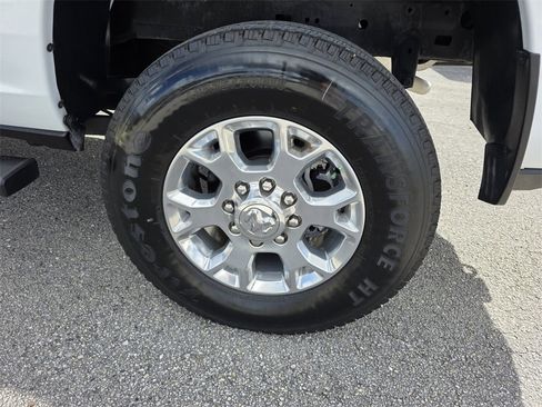 Used 2024 RAM 2500 Laramie w/ Protection Group image 17