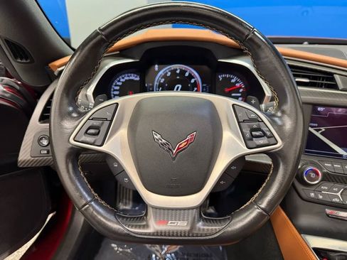 Used 2017 Chevrolet Corvette Z06 w/ Z07 Performance Package RWD image 18