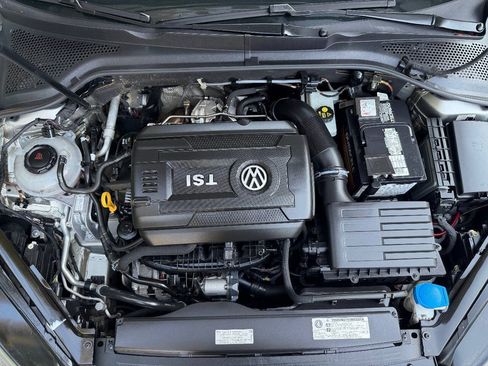 Used 2018 Volkswagen Golf SE FWD image 36