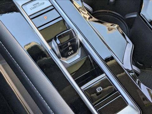 New 2026 Volkswagen Atlas SEL image 16