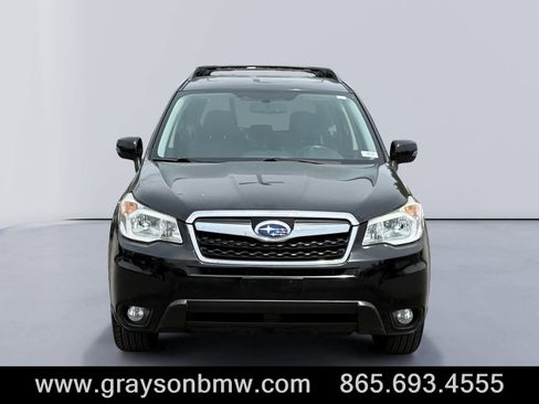 Used 2015 Subaru Forester 2.5i Touring AWD/4WD image 8