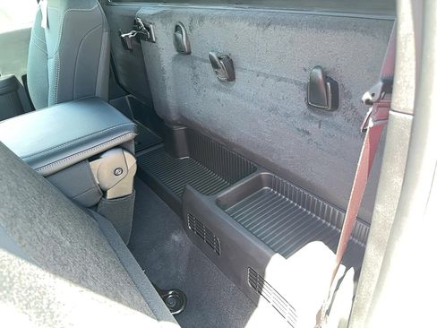 Used 2025 RAM 2500 Tradesman image 19