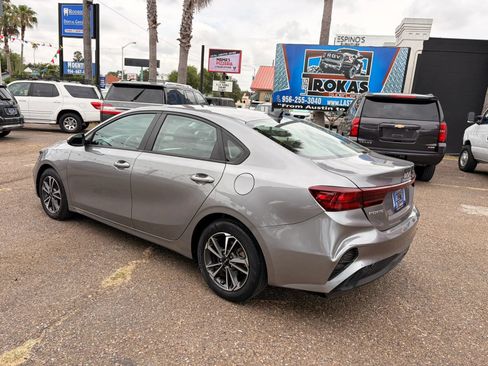 Used 2023 Kia Forte LXS FWD image 14