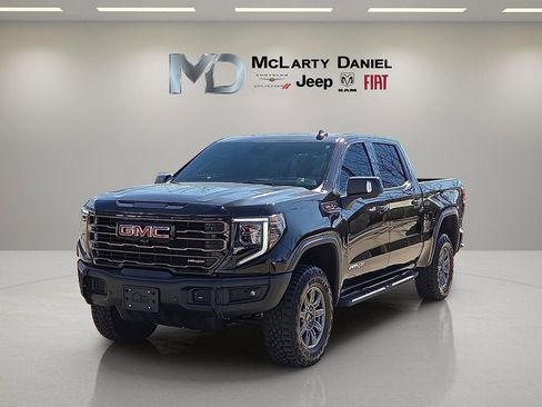 Used 2025 GMC Sierra 1500 AT4X AWD/4WD image 2