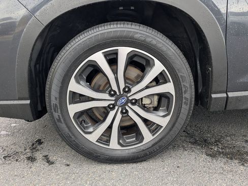 Used 2019 Subaru Forester Limited w/ Popular Package #3 image 36