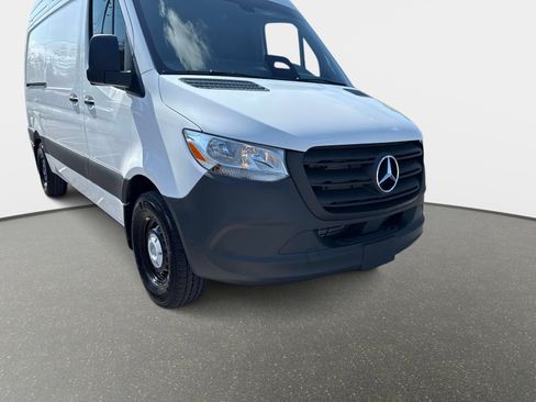 New 2026 Mercedes-Benz Sprinter 144 Cargo image 7