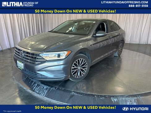 Used 2019 Volkswagen Jetta SEL FWD image 1