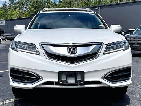 Used 2018 Acura RDX AWD image 2