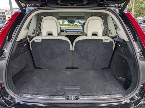 Certified 2024 Volvo XC90 T8 Plus AWD/4WD image 13