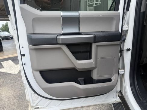 Used 2018 Ford F150 XLT w/ Equipment Group 301A Mid RWD image 21