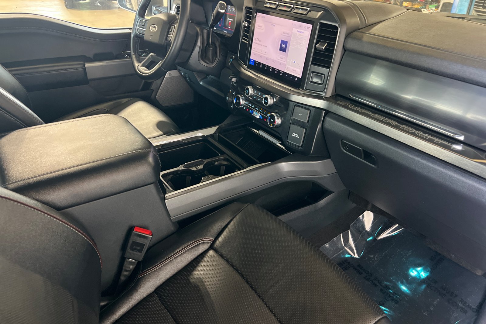 Used 2024 Ford F250 Lariat AWD/4WD image 17