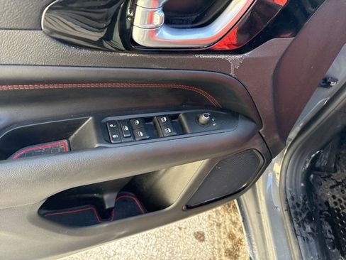 Used 2022 Jeep Compass Trailhawk image 10