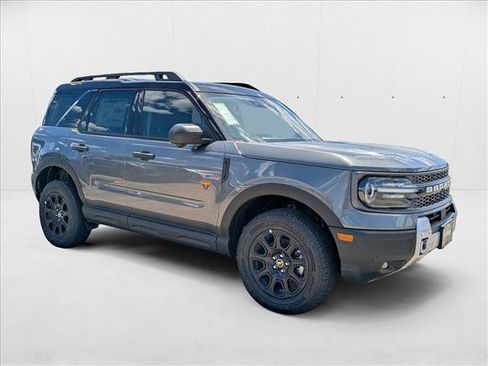 New 2025 Ford Bronco Sport Badlands image 3