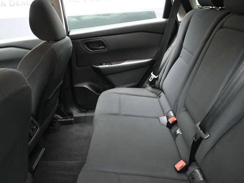 Used 2024 Nissan Rogue S AWD/4WD image 23