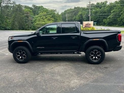 Used 2024 GMC Canyon AT4X AWD/4WD image 11