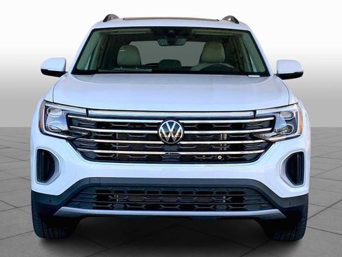 New 2026 Volkswagen Atlas SE image 3