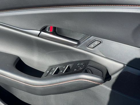 Certified 2025 MAZDA CX-30 Carbon AWD/4WD image 9