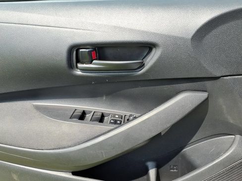 Used 2024 Toyota Corolla LE FWD image 18