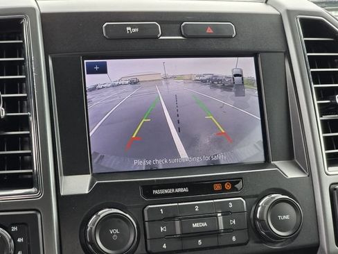 Used 2022 Ford F250 XLT AWD/4WD image 10