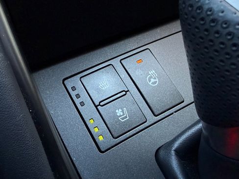 Used 2022 Lexus IS 350 F Sport image 43