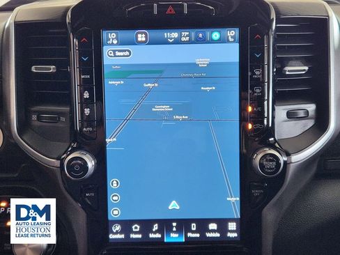 Used 2023 RAM 1500 Laramie image 23