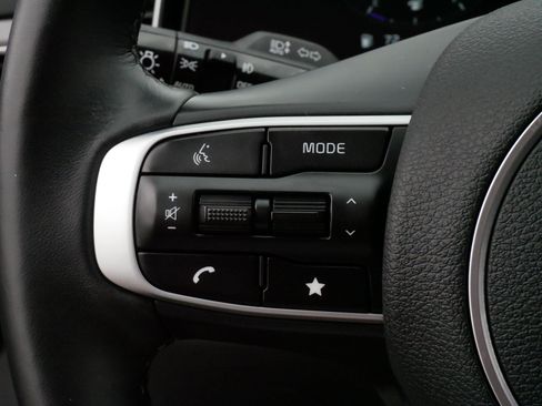 Used 2025 Kia Sportage SX FWD image 27