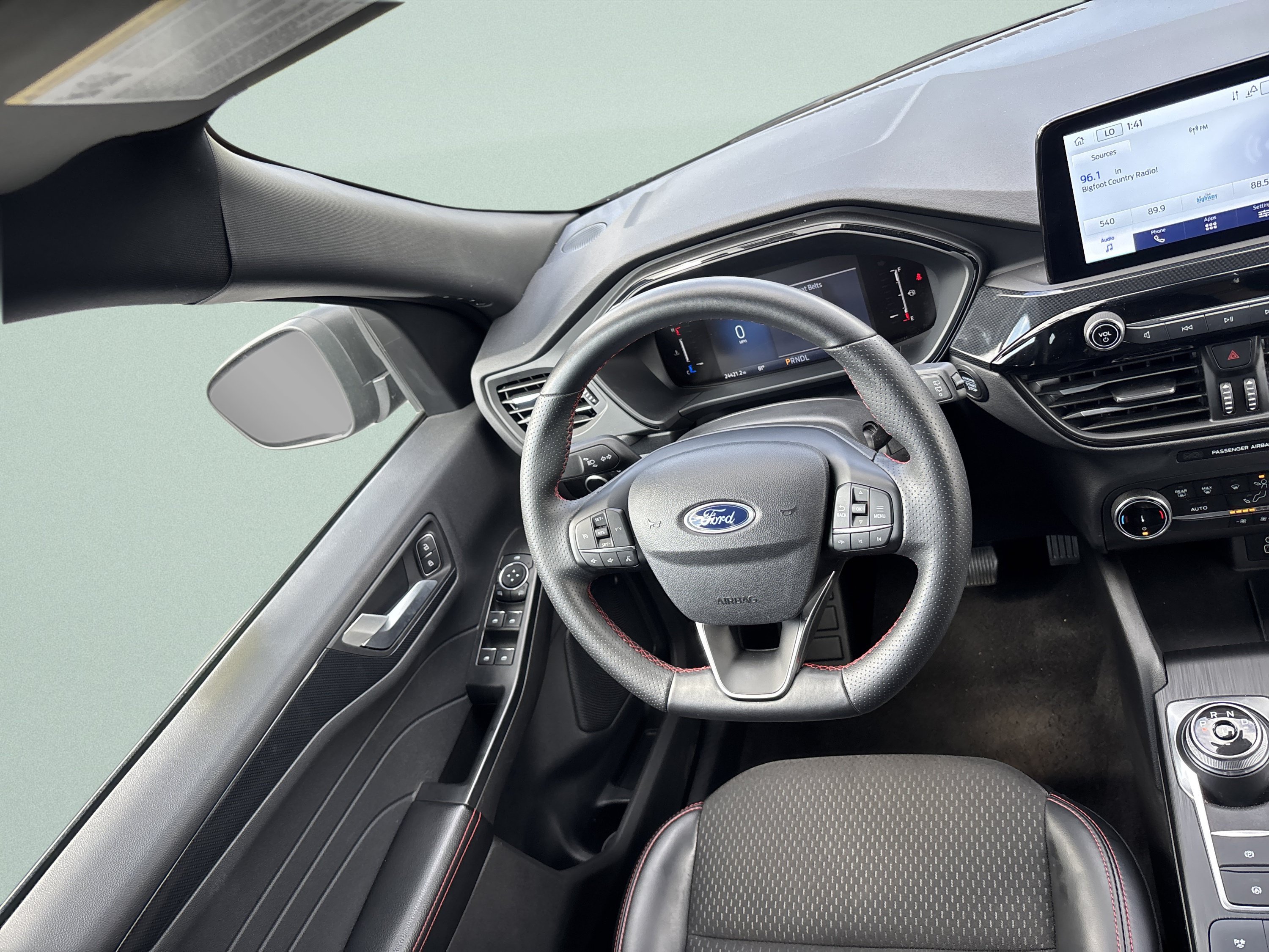 Used 2025 Ford Escape ST-Line AWD/4WD image 24