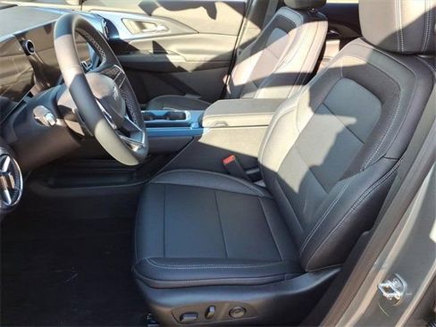 New 2026 Chevrolet Equinox EV LT FWD image 9