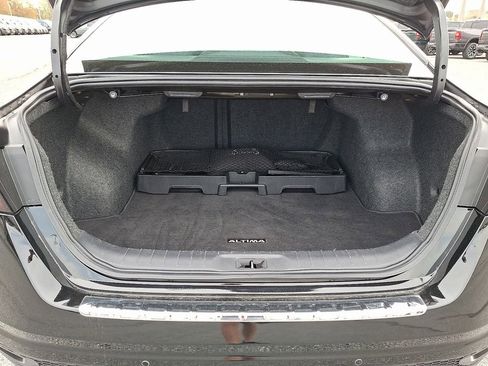 Used 2022 Nissan Altima 2.5 SV image 29