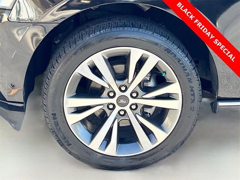 Used 2021 Ford Expedition Platinum image 35