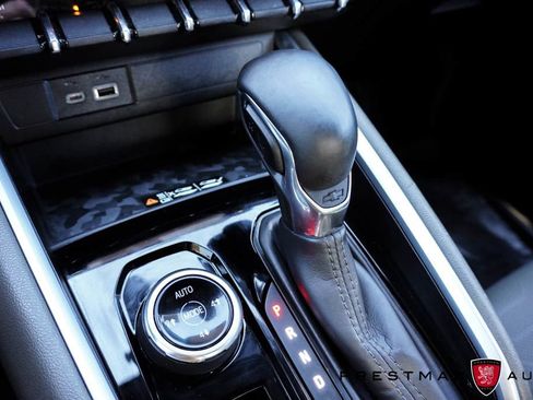 Used 2025 Chevrolet Colorado ZR2 w/ Technology Package image 46