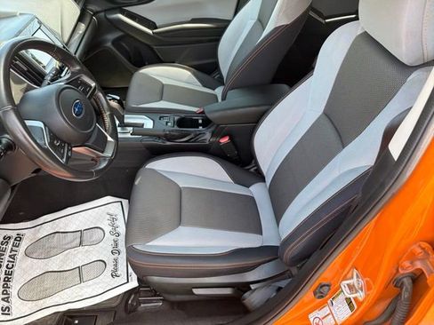 Used 2018 Subaru Crosstrek 2.0i Premium w/ Moonroof Package AWD/4WD image 5