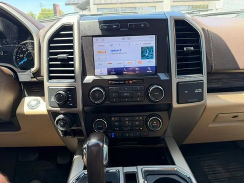 Used 2019 Ford F150 Lariat AWD/4WD image 14