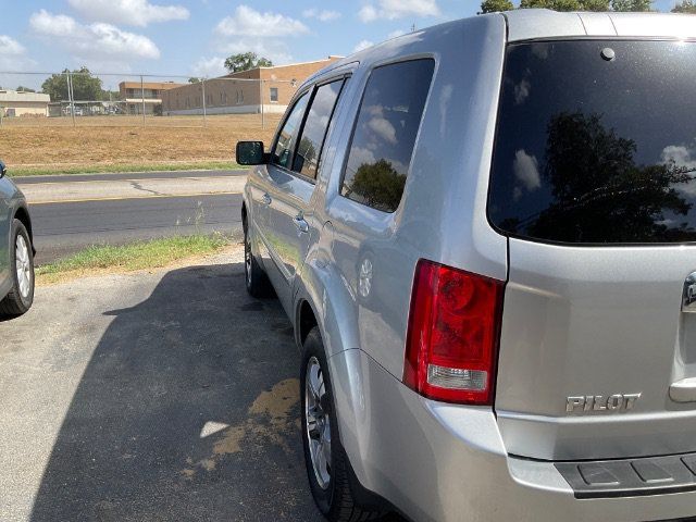 Used 2015 Honda Pilot SE image 5