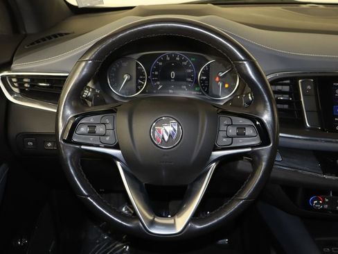 Used 2024 Buick Enclave Premium image 27