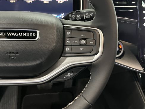 New 2026 Jeep Grand Wagoneer Limited AWD/4WD image 24