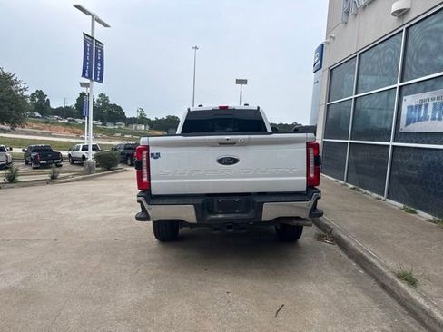 Used 2025 Ford F350 Lariat w/ Chrome Package AWD/4WD image 6
