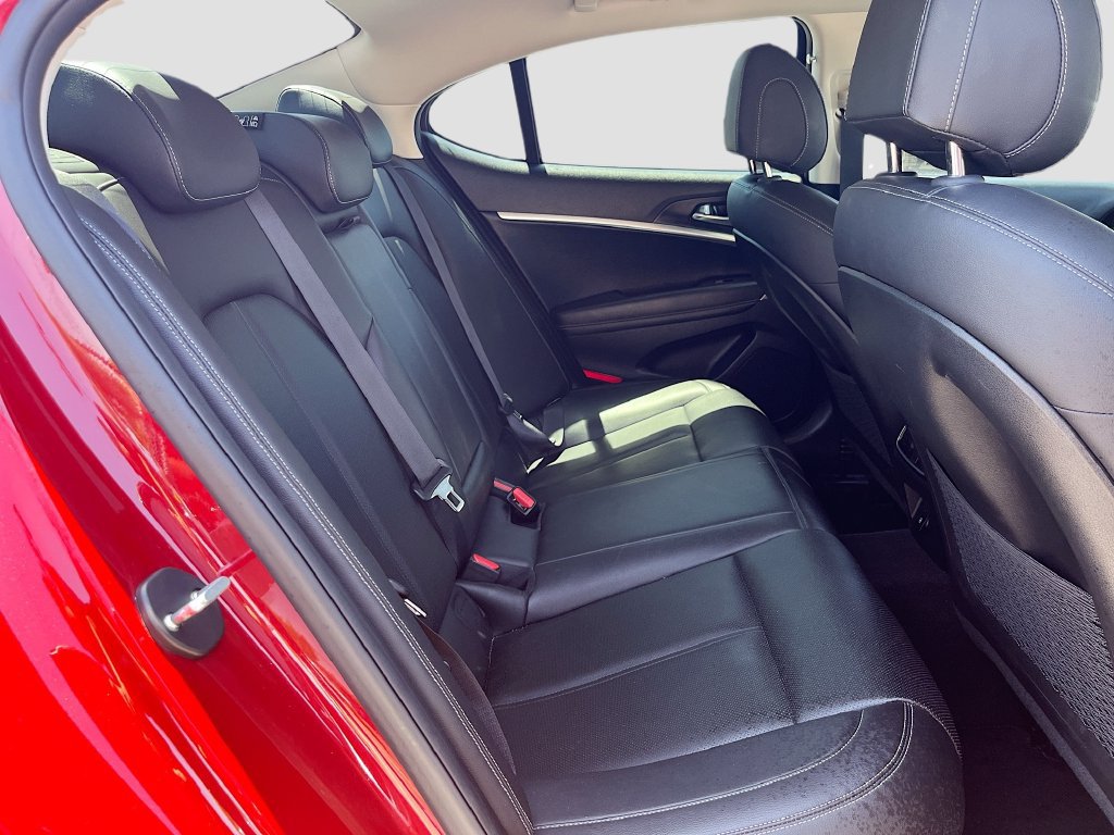 Used 2023 Genesis G70 2.0T RWD image 27