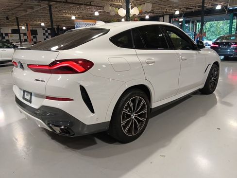 Used 2023 BMW X6 xDrive40i w/ M Sport Package AWD/4WD image 6