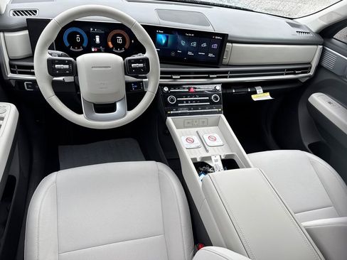 New 2026 Hyundai Santa Fe SE image 13