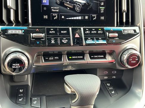 New 2026 Lexus LX 600 F Sport image 21