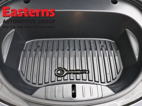 Used 2023 Tesla Model 3 Standard Range image 7