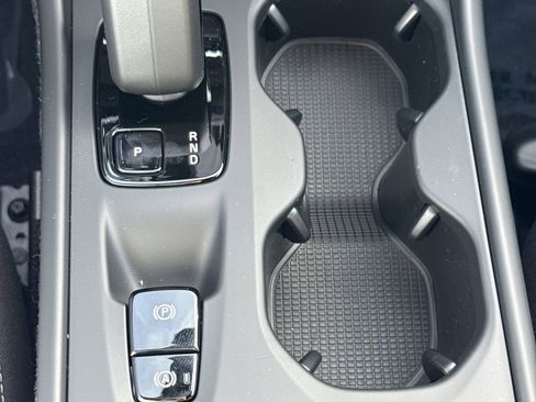 New 2026 Volvo XC40 B4 Core w/ Protection Package image 28