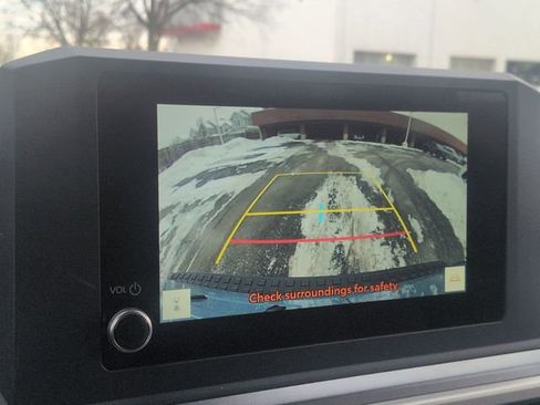 Certified 2025 Toyota 4Runner SR5 image 21