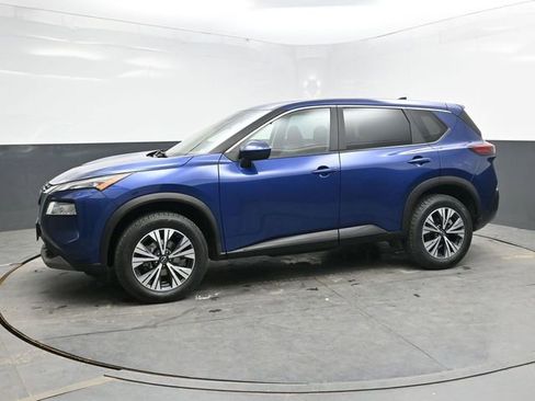 Used 2023 Nissan Rogue SV AWD/4WD image 3
