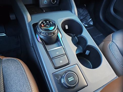 Used 2021 Ford Bronco Sport Outer Banks w/ Outer Banks Package (96D) AWD/4WD image 15